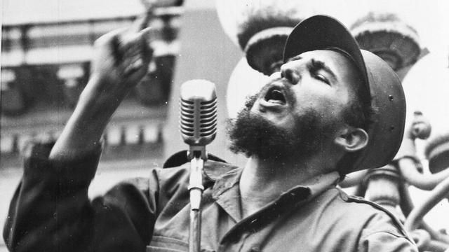 Discours de Fidel Castro lors de son entrée à la Havane le 6 février 1959. [Keystone - AP]