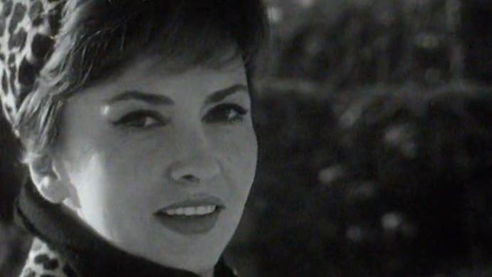 Gina Lollobrigida, une star à la neige en Suisse. [RTS]