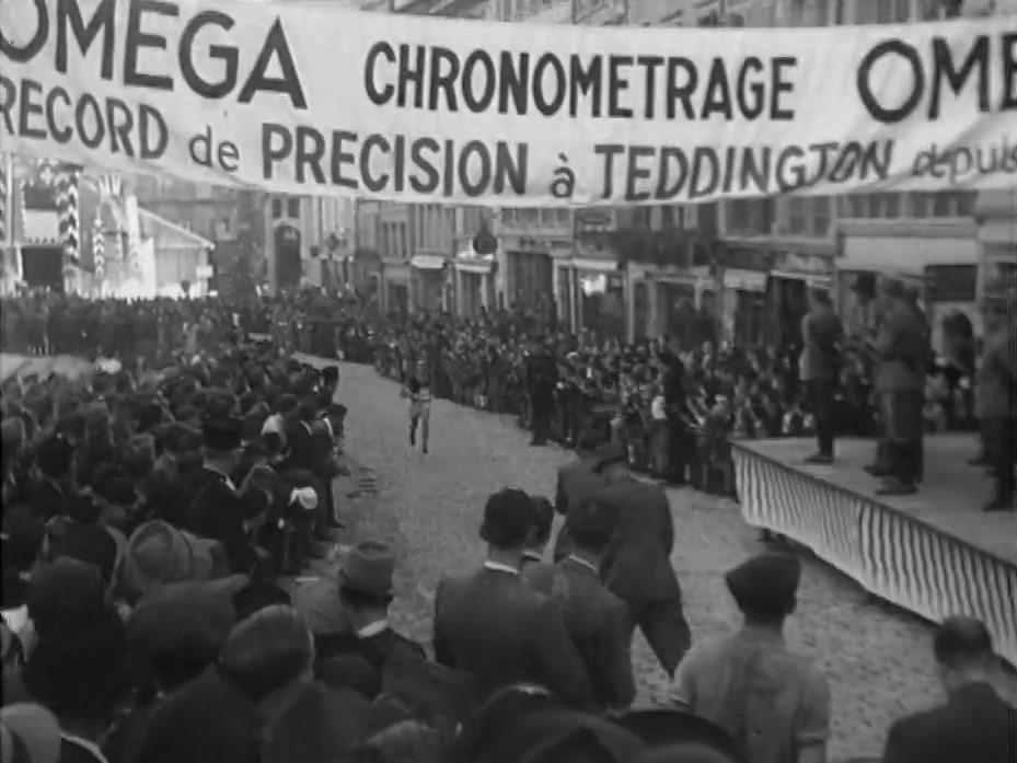 Arrivée de Morat Fribourg en 1942 [Ciné-Journal Suisse]