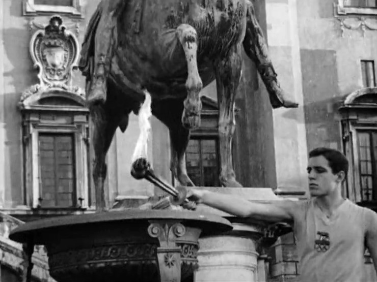 La flamme olympique à Rome