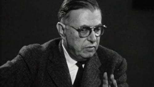 Interview de Sartre, un intellectuel engagé dans son temps.