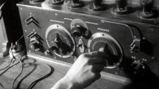 La première émission de radio diffusée en direct de Suisse