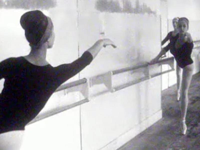 Visite à l'école de danse Simone Sutter à Lausanne.