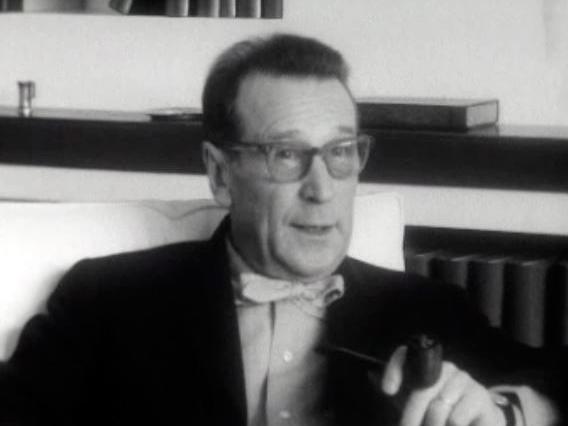 Georges Simenon témoigne de son amitié pour Chaplin.