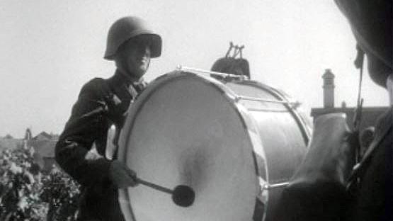 Un concert de la fanfare militaire du régiment genevois.