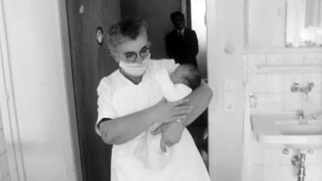 Elle a mis au monde "son" 7000e bébé à la clinique de Sierre.