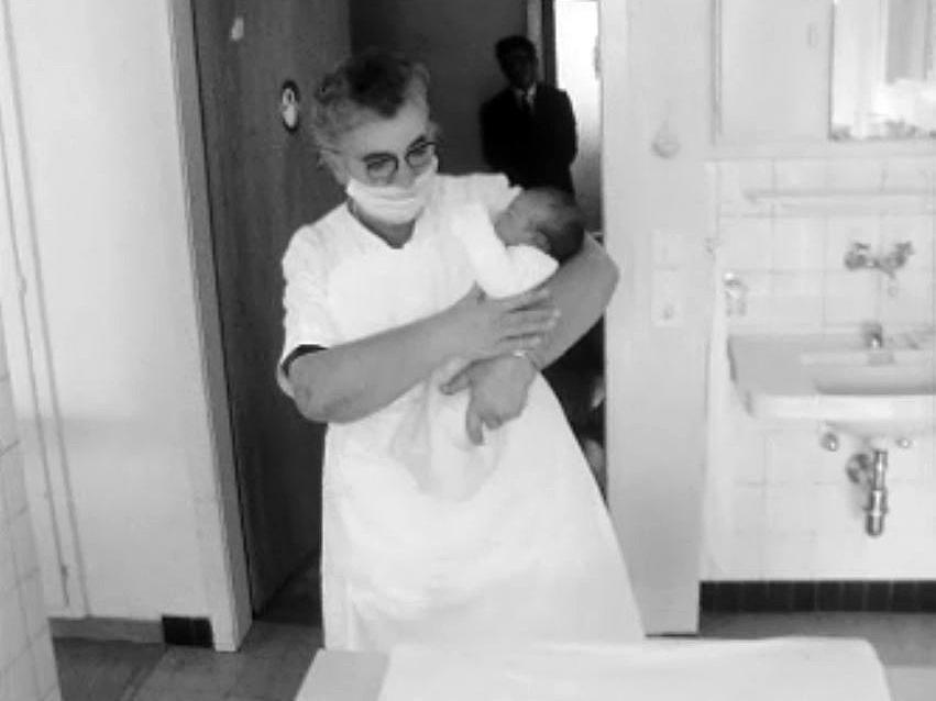 Elle a mis au monde "son" 7000e bébé à la clinique de Sierre.