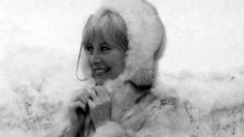 Vacances de neige à Crans pour Michèle Morgan.