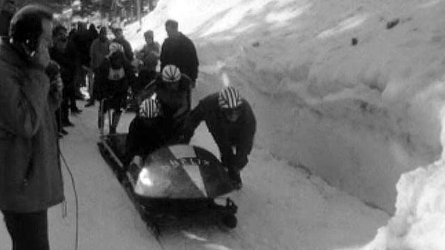 Le bob à quatre reste un sport de neige très impressionnant.