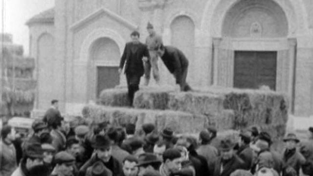 Des dons de foin pour les sinistrés des inondations en Italie.