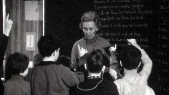 Une école d'enfants durs d'oreilles à Lausanne.