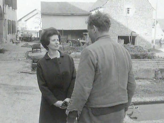 Jacqueline Guisolan milite dans la Broye pour le suffrage féminin, 1969 [RTS]