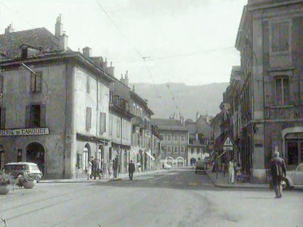 Reportage à Carouge, une ville développée sous l'Ancien Régime.