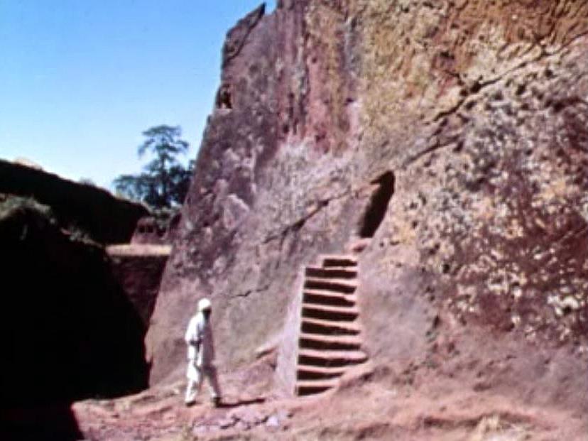 Les chrétiens d'Ethiopie ont creusé leurs sanctuaires dans la roche.