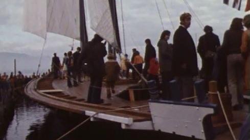 Le Neptune est une des dernières barge du Léman. [RTS]