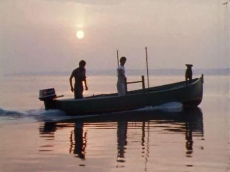 Le Léman, entre navigation de plaisance et pêche professionnelle. [RTS]