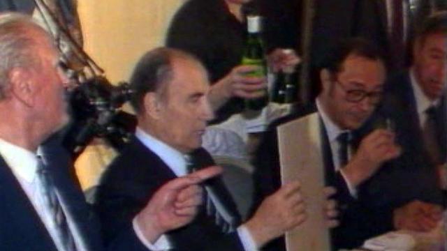 Un dessert à l'absinthe pour François Mitterrand à Neuchâtel.