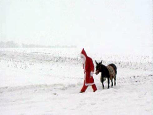 Surtout ne confondez pas saint Nicolas et le Père Noël!