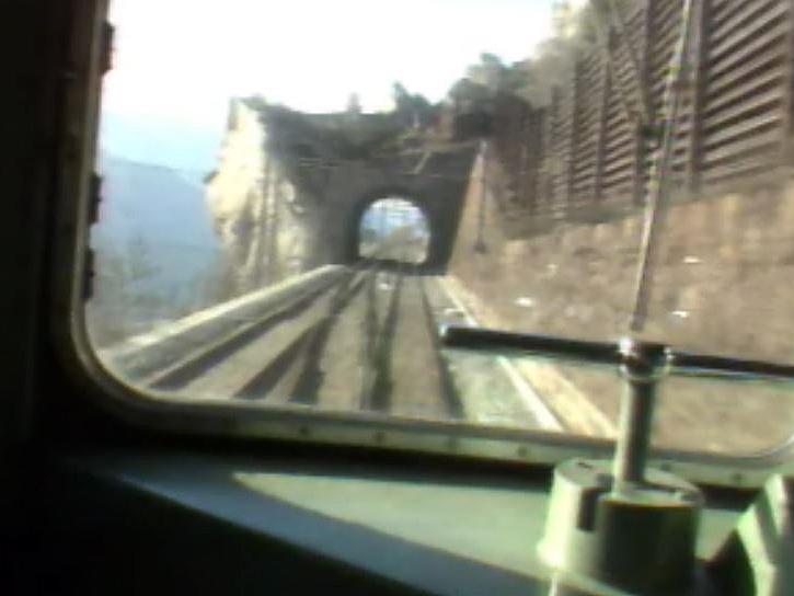 Les deux tunnels de base des NLFA seront construits simultanément.