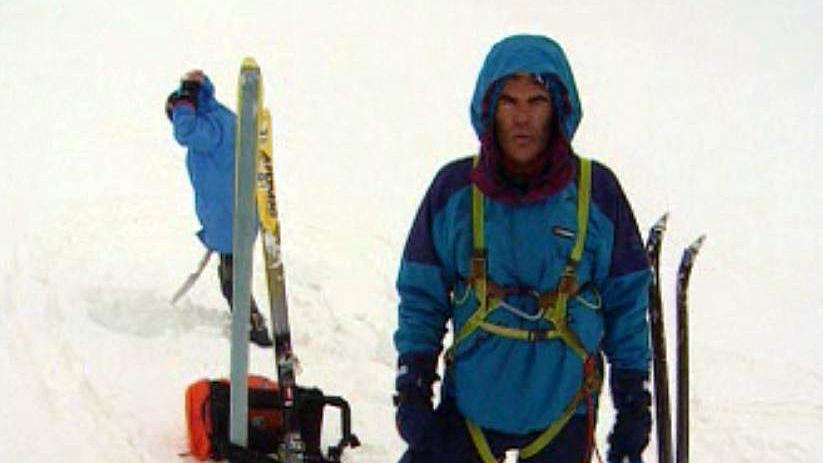 Lors d'un entraînement, douze sportifs essuient une tempête.