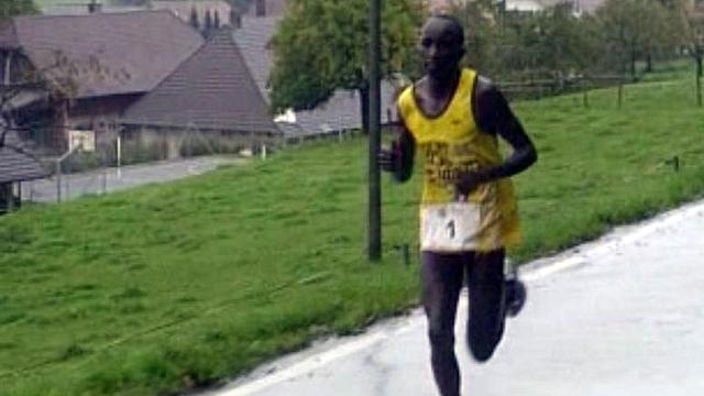 L'aisance des coureurs africains s'impose parmi l'élite.