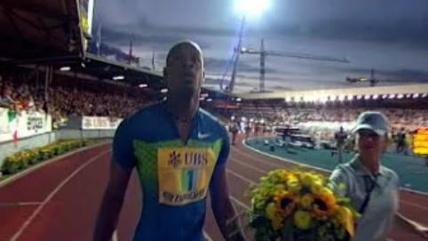 Le sprinter jamaïcain égale son propre record du monde.