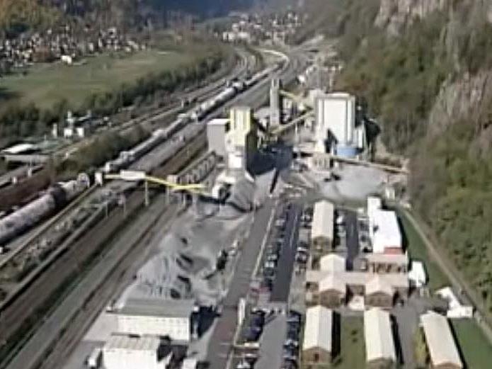 Le Gothard, le plus long tunnel du monde en construction.