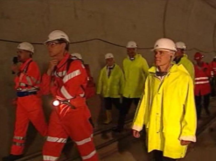 Visite du chantier du Gothard avec Moritz Leuenberger.