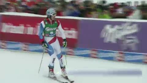 Ski alpin / Coupe du monde : Carlo Janka se classe au 13e rang de la 1ère manche du géant de Sölden à 1 seconde 36 du leader de la course.