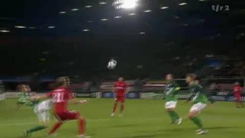 Football / Ligue des champions: Twente -Werder Brême (1-1). Un but d'Arnautovic répond à l’ouverture du score de Janssen.