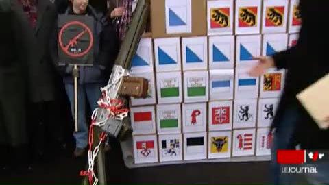 Suisse: le Conseil fédéral lance la campagne contre l'initiative "pour la protection face à la violence des armes"