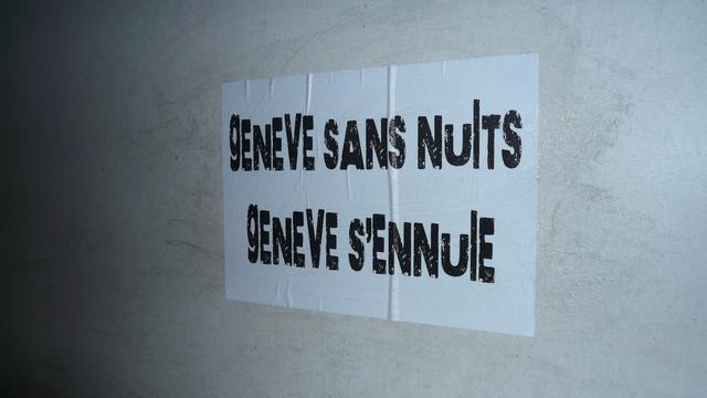 Les manifestants déplorent la disparition de nombreux lieux culturels à Genève. [Sébastien Bourquin]