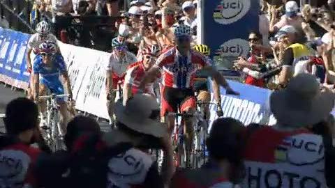 Cyclisme/ championnats du Monde en Australie: le norvégien Thor Hushovd est devenu champion du monde sur le circuit australien de Geelong