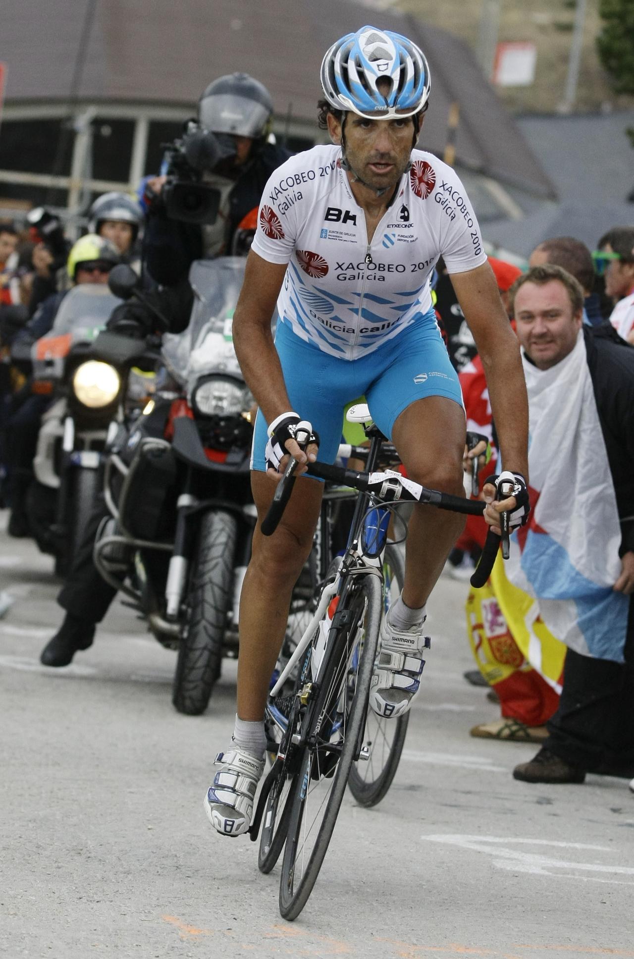 Ezequiel Mosquera avait pris quelques secondes à Nibali dans l'ascension vers Bola del Mundo. [REUTERS - � Miguel Vidal / Reuters]