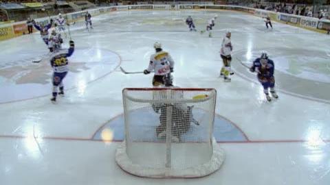 Hockey/LNA(20j): résumé du match Davos - Kloten (3 - 2)