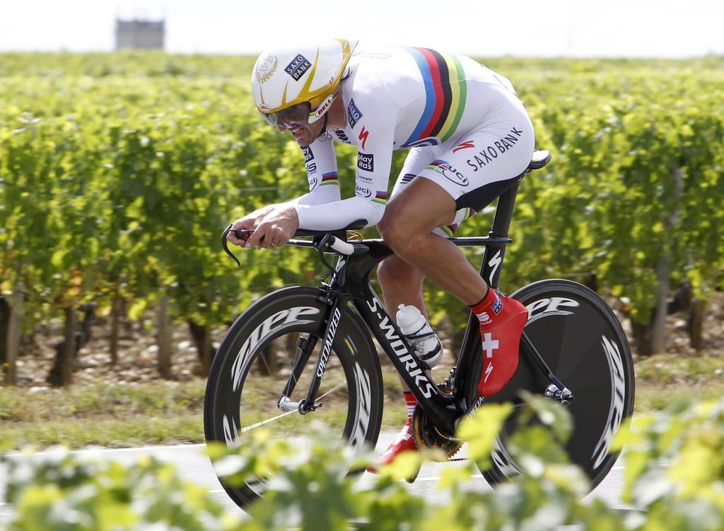 Cancellara, meilleur rouleur du monde, est convoité dans le peloton. [KEYSTONE - GUILLAUME HORCAJUELO]