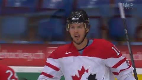 Hockey / Suisse - Canada: les Canadiens inscrivent le 4-0 par Mark Bell