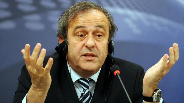 Michel Platini devra convaincre les grands championnats de faire une longue pause en hiver.