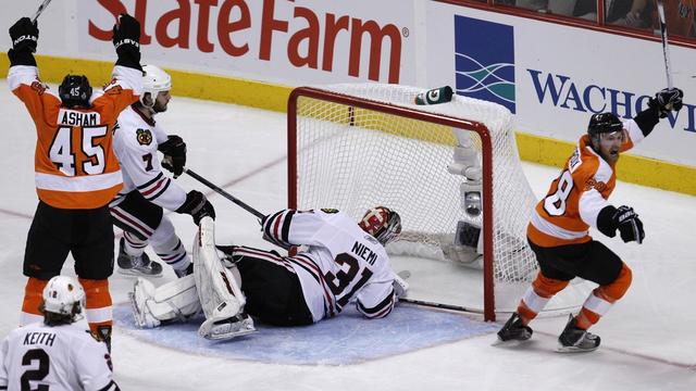 Giroux inscrit le but victorieux en prolongation.