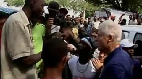 Bill Clinton se rend en Haïti