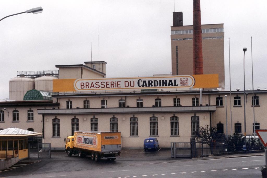 La bière Cardinal devrait être brassée en Argovie dès 2011. [KEYSTONE - STR]