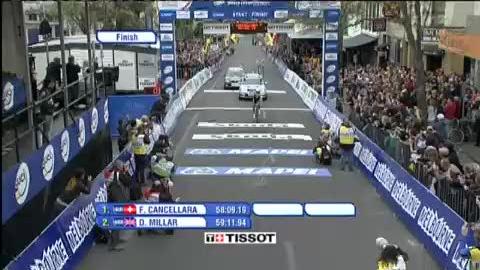 Cyclisme / Championnats du monde : Fabian Cancellara remporte le titre du contre-la-montre à Geelong, en Australie. Vainqueur pour la 4e fois, il entre dans l'Histoire.