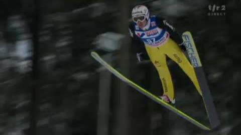 Saut à ski / Coupe du monde : Simon Ammann termine 9e du second concours à Engelberg avec des sauts à 131 et 134 mètres.