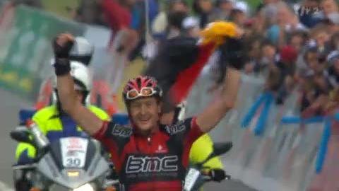 Cyclisme / Tour de Suisse : L’Allemand Marcus Burghardt gagne en solitaire la 7e étape à Wetzikon. C'est sa 2e victoire dans l’épreuve cette semaine.