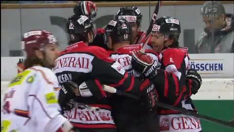 Hockey / Coupe Spengler. 1/4 de finale. Team Canada - Sparta Prague. Vigier ouvre le score pour les Canadiens (11e)