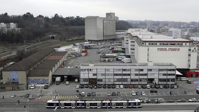 Un périmètre de sécurité de 400 m de diamètre a été mis en place vers la gare CFF (sur la gauche de l'image d'archives).