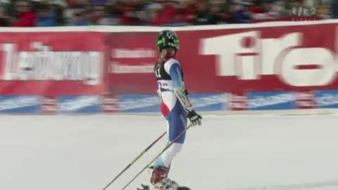 Ski alpin / Coupe du monde : Lara Gut connaît des difficultés dans la 1ère manche du géant de Sölden. La Tessinoise finit à 3 secondes 50 de la tête.
