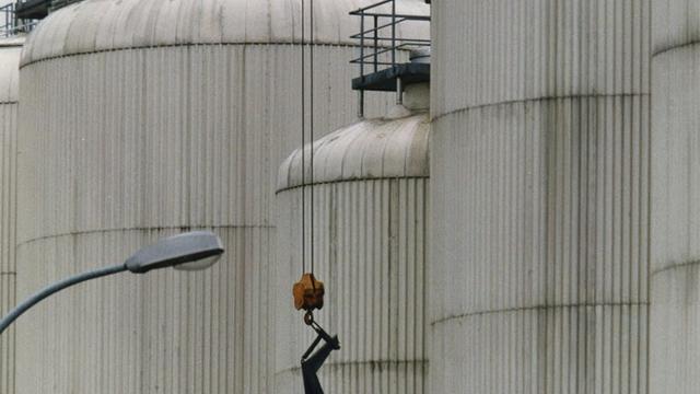 La reprise de Cardinal par Feldschlösschen avait été annoncée en octobre 1996. La décision qui avait suivi de fermer la brasserie fribourgeoise, avait entraîné de vives réactions.