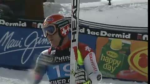 Ski / Coupe du monde : Belle performance de Didier Cuche, qui décroche avec une 3e place dans le super-G de Beaver-Creek son premier podium de la saison.