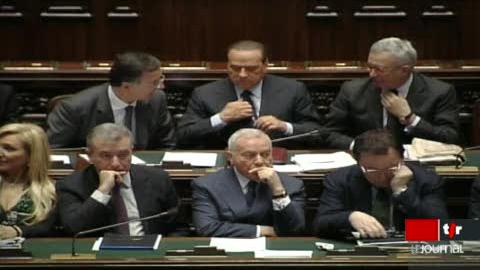 Italie: Silvio Berlusconi a obtenu la confiance du Parlement avec une très courte majorité à la Chambre des députés